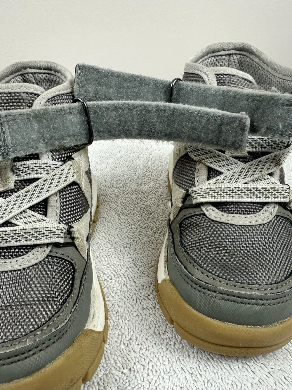 OshKosh B'gosh Baby Toddler Grey and White High-Top Boot Sneakers